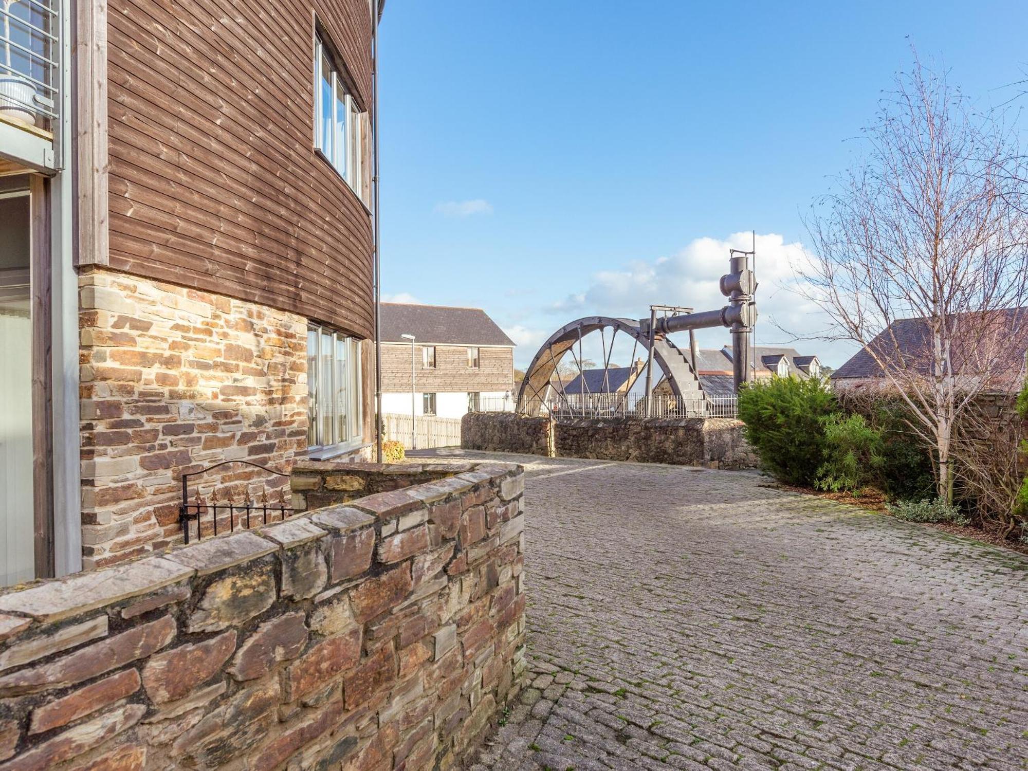 3 Waterwheel Apartment Чарлстаун Экстерьер фото